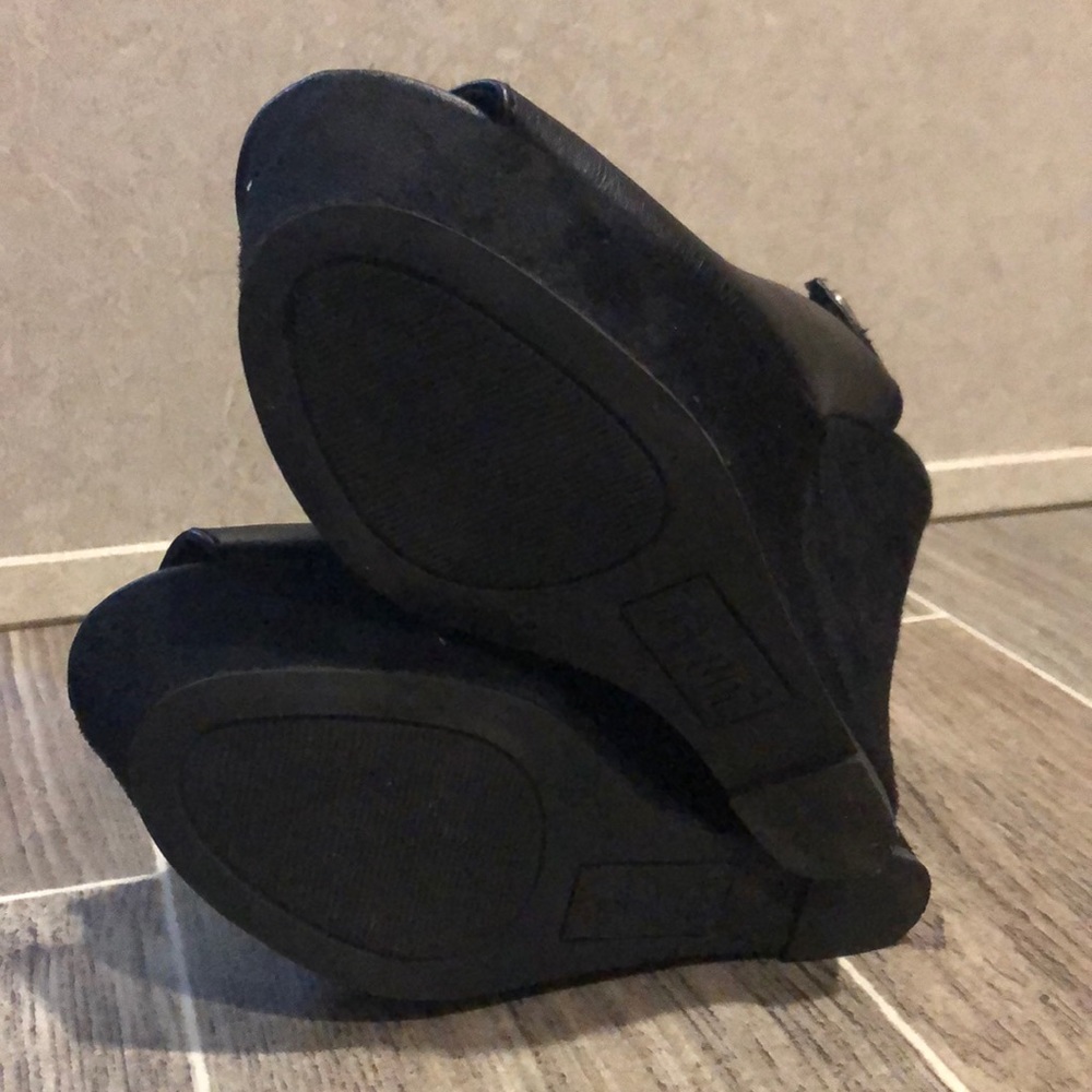 Wedges - Picture 4 of 4
